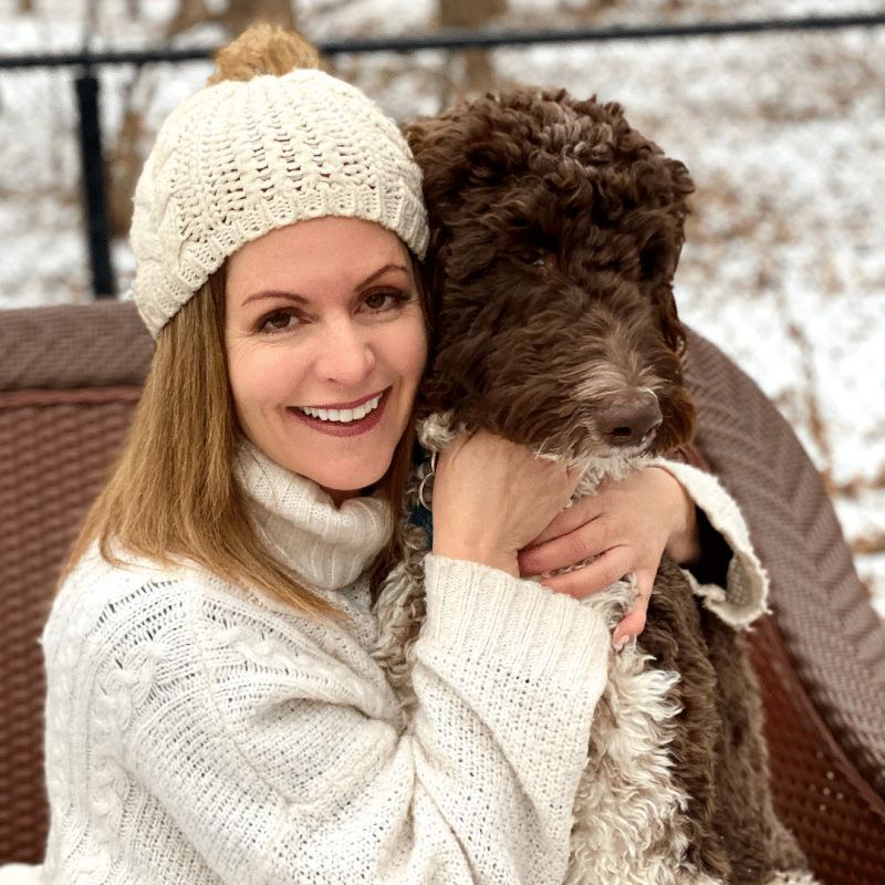 nathalie slight et Sunny le golden doodle
